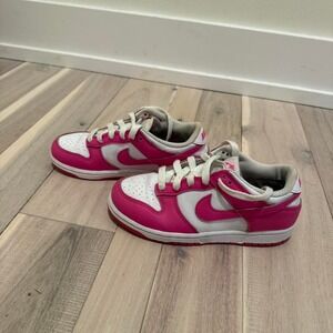 Kids Nike Dunk Low pink trainers Sz 1.5y  #sneakers #lifestyle